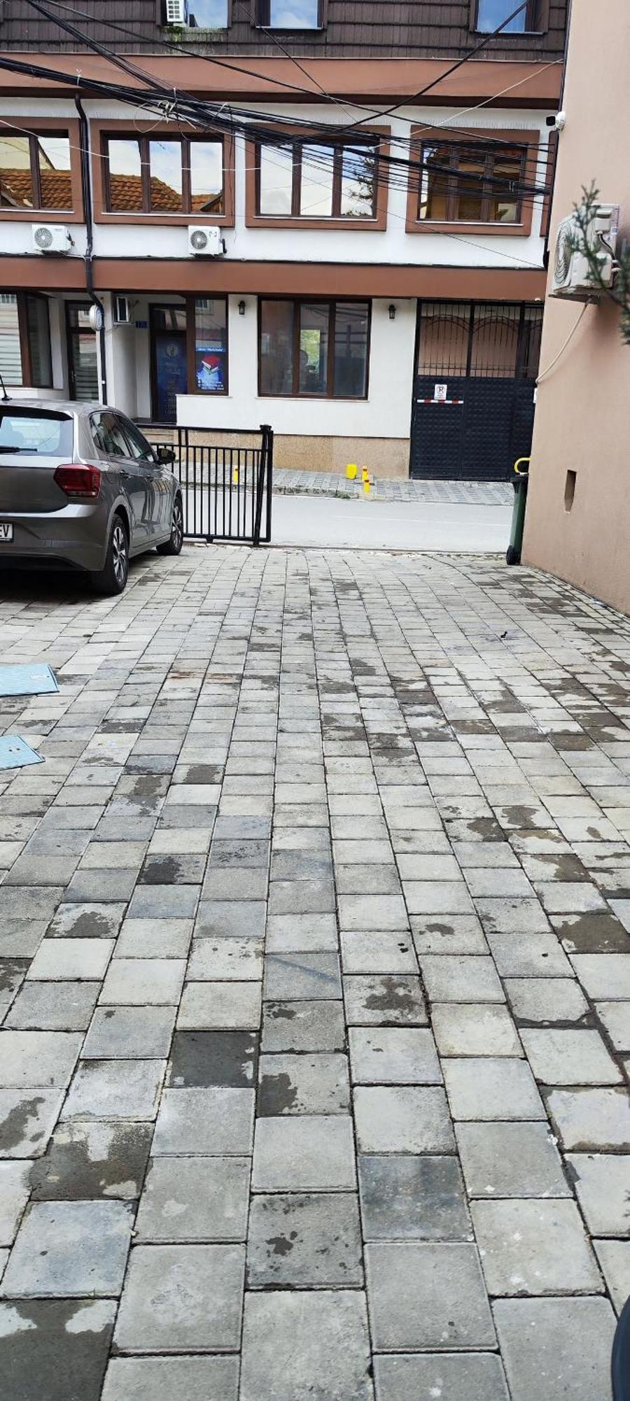 Oldtown Prishtina Apartments พริสตีนา ภายนอก รูปภาพ